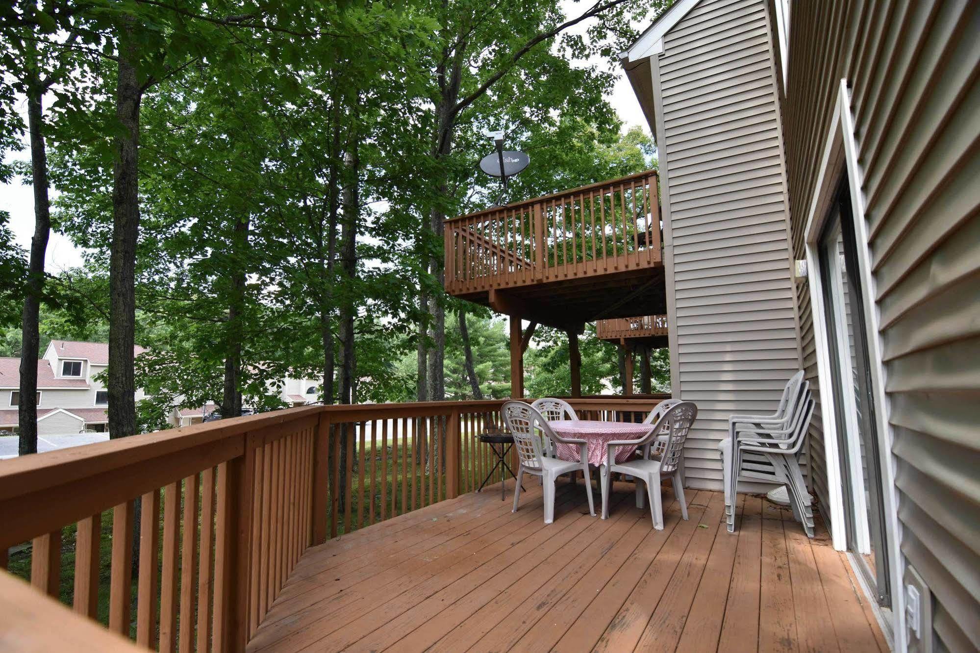 Private Dream House In The Poconos Bushkill Exterior photo